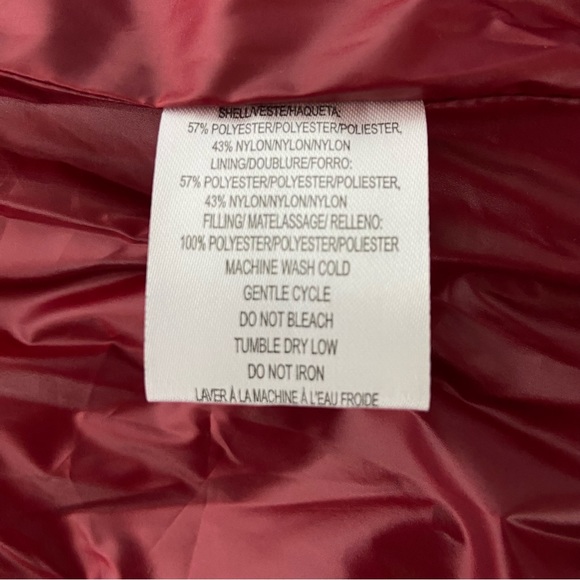 Tommy Hilfiger Sport Women's XL Red Puffer Vest NWT - Picture 6 of 8